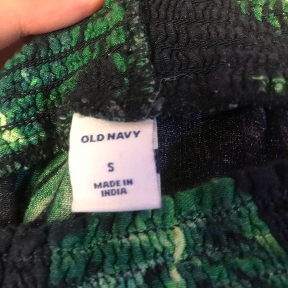 Floral leave dress. - Picture 2 of 2